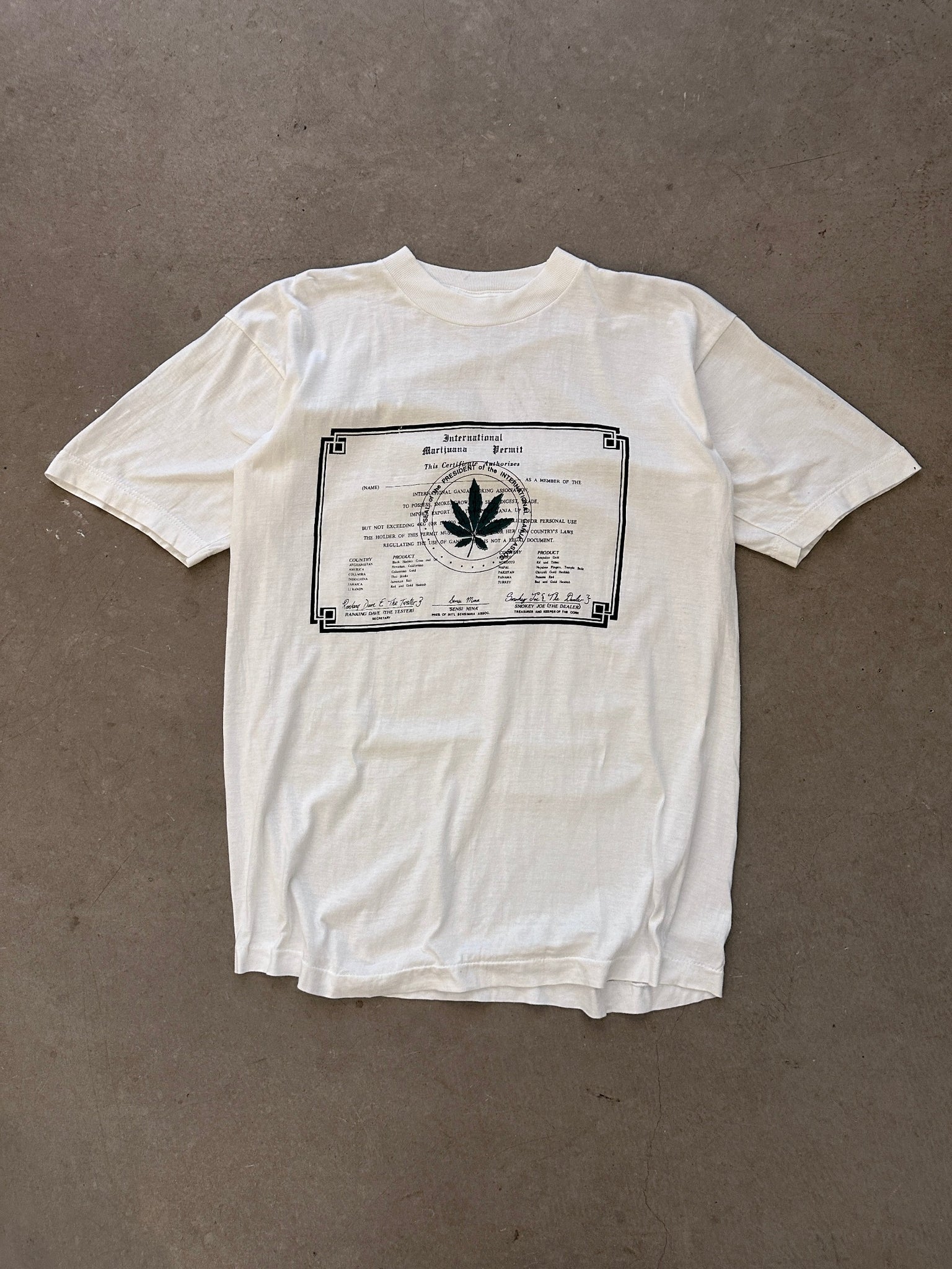 1980's International Marijuana Permit T-Shirt - M