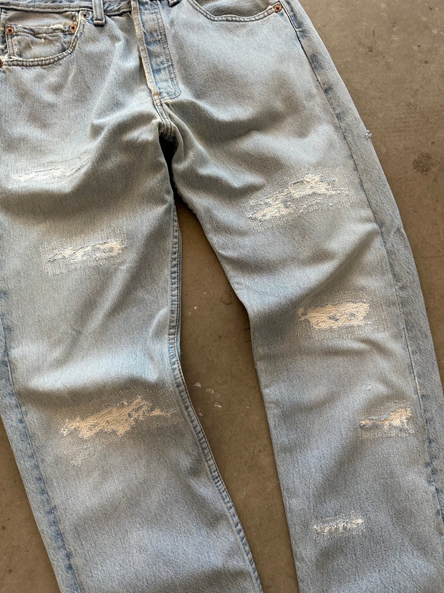 1990's Levis 501 Repaired Jeans - 31 x 32