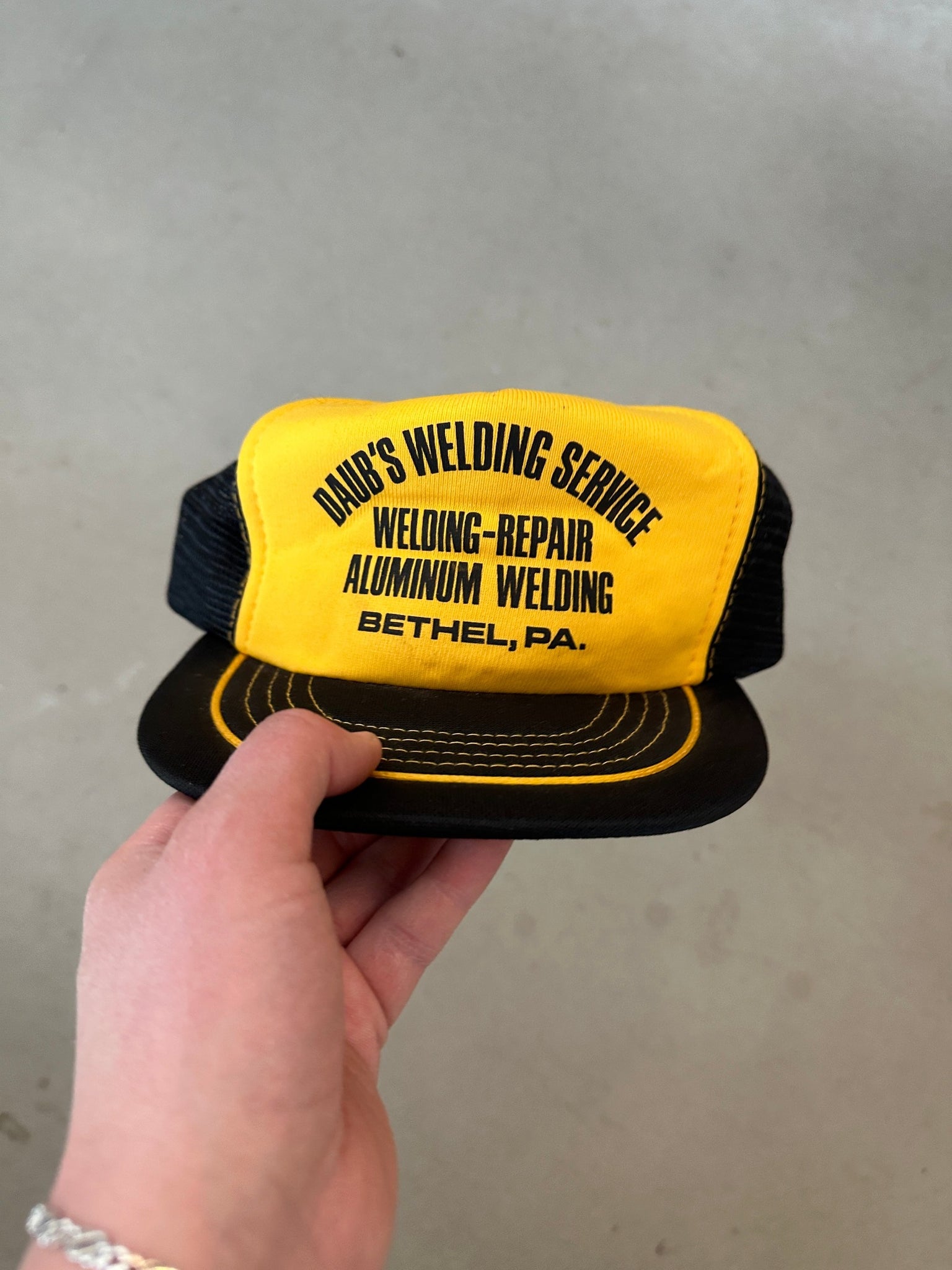 90’s Daub’s Welding Service Trucker