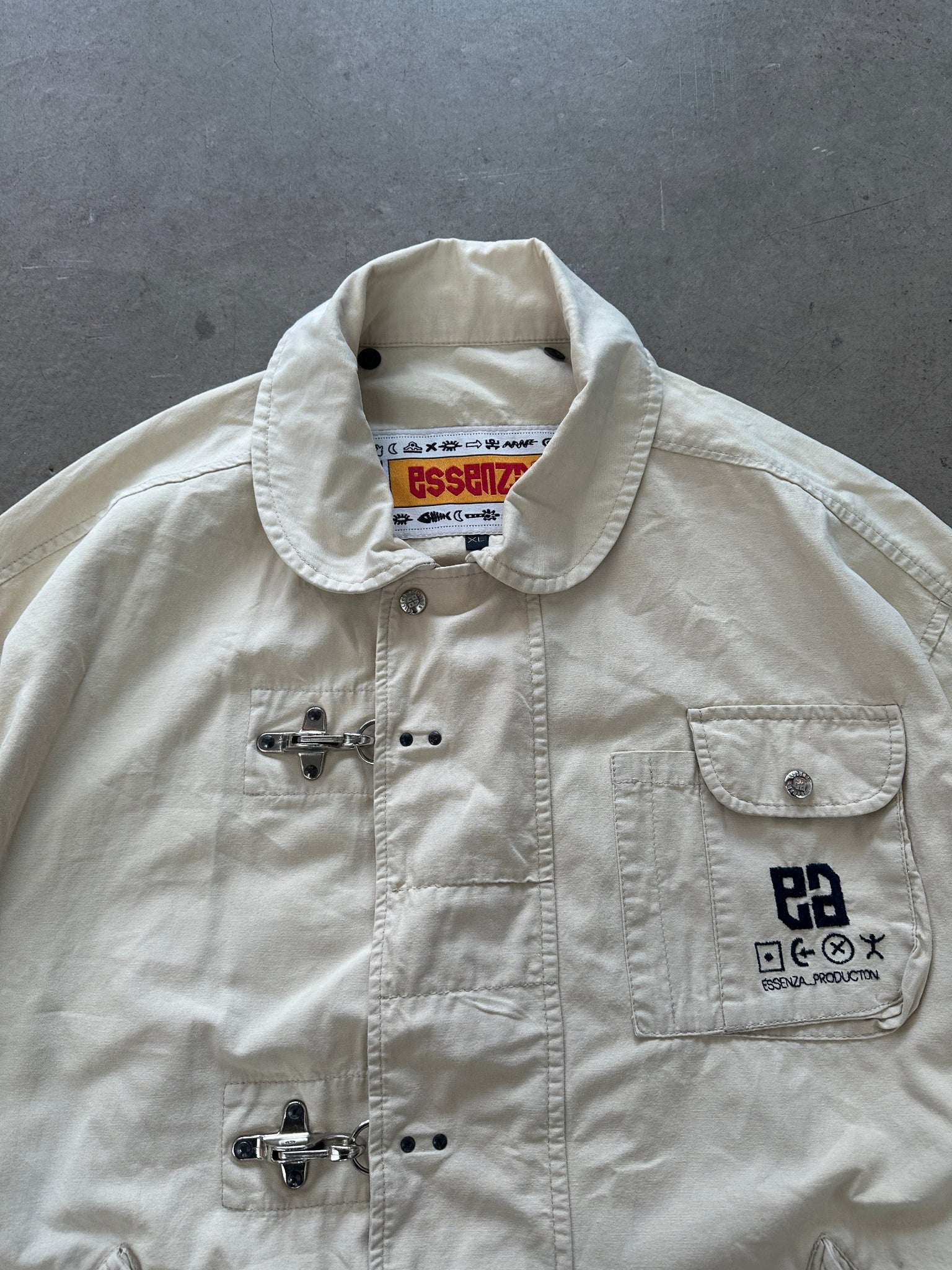 1990's Essenza Clasp Jacket - XL