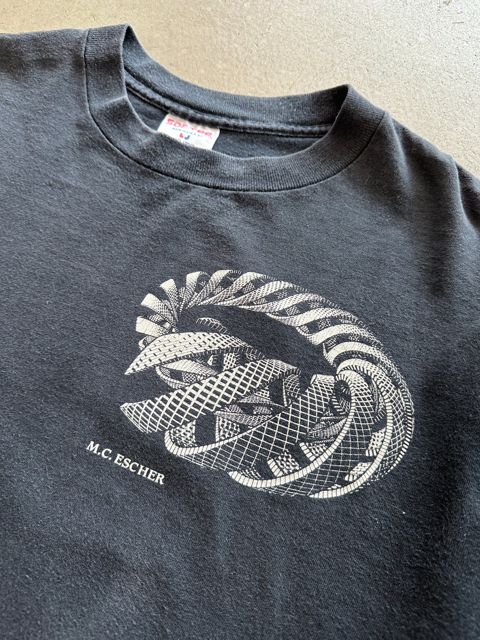 1991 M C Escher Spheres T-Shirt - L