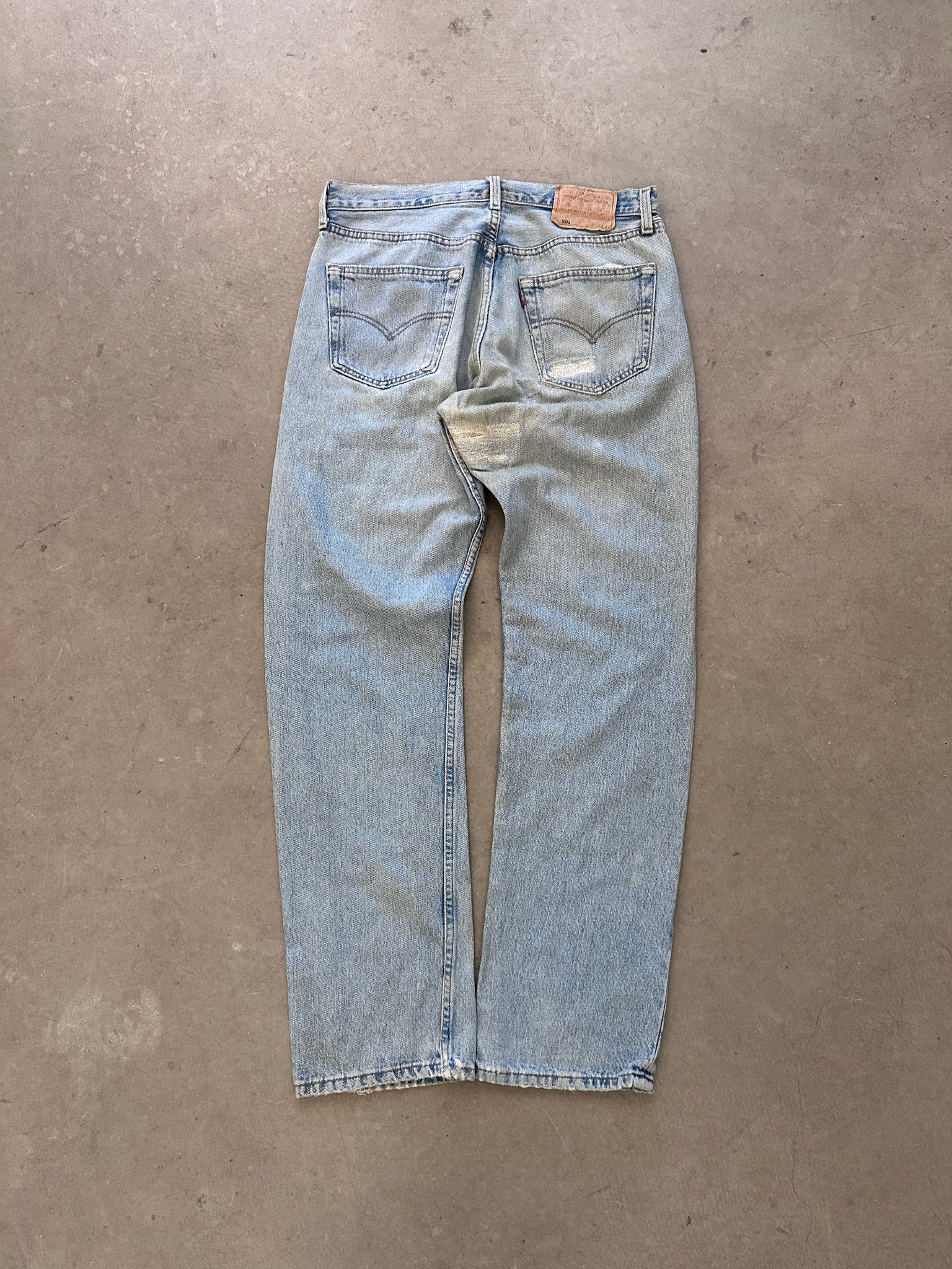 1997 Levi's 501 Repaired Jeans - 33 x 32