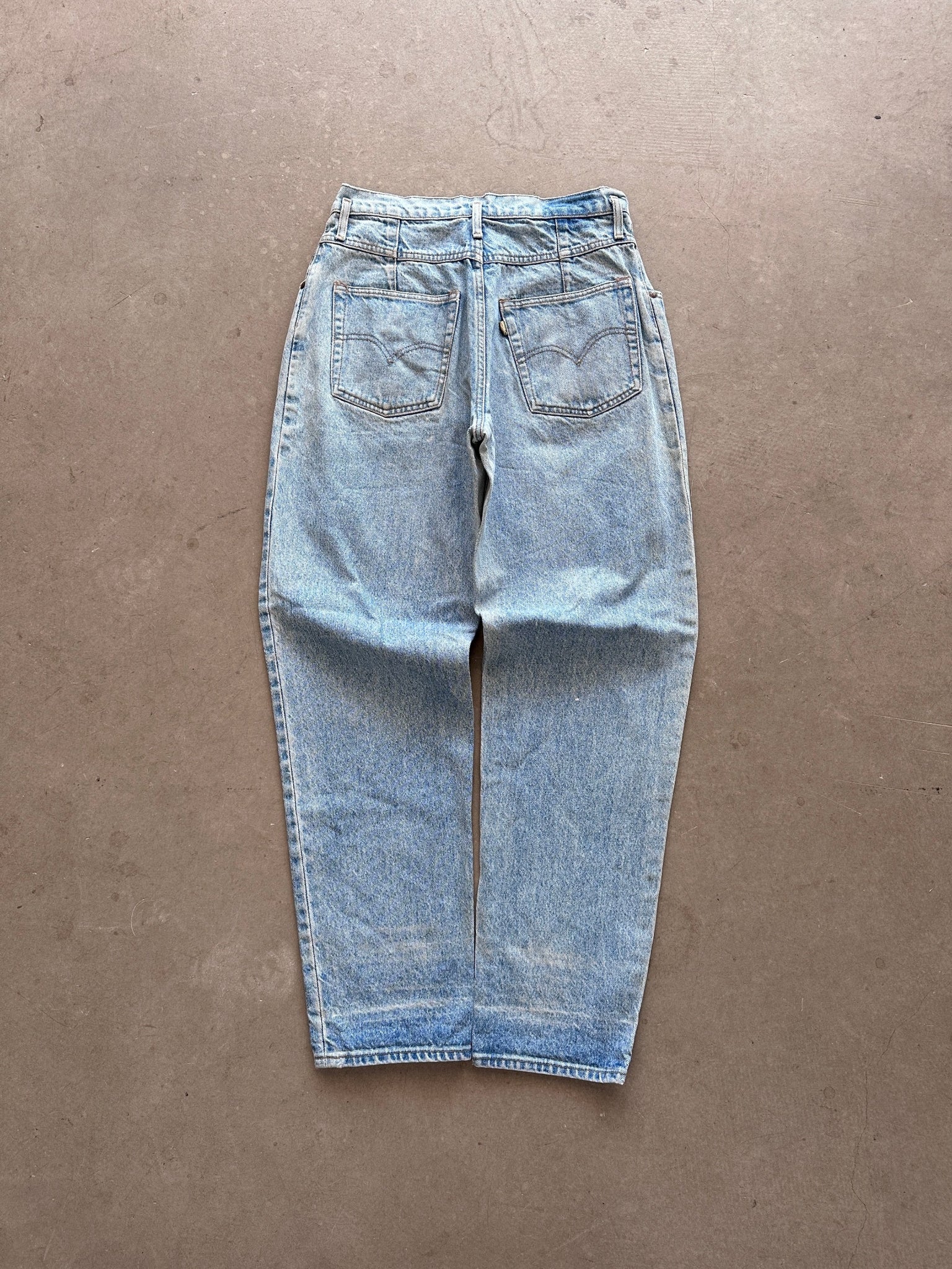 1990's Levi's Pleated Jeans - 30 x 33