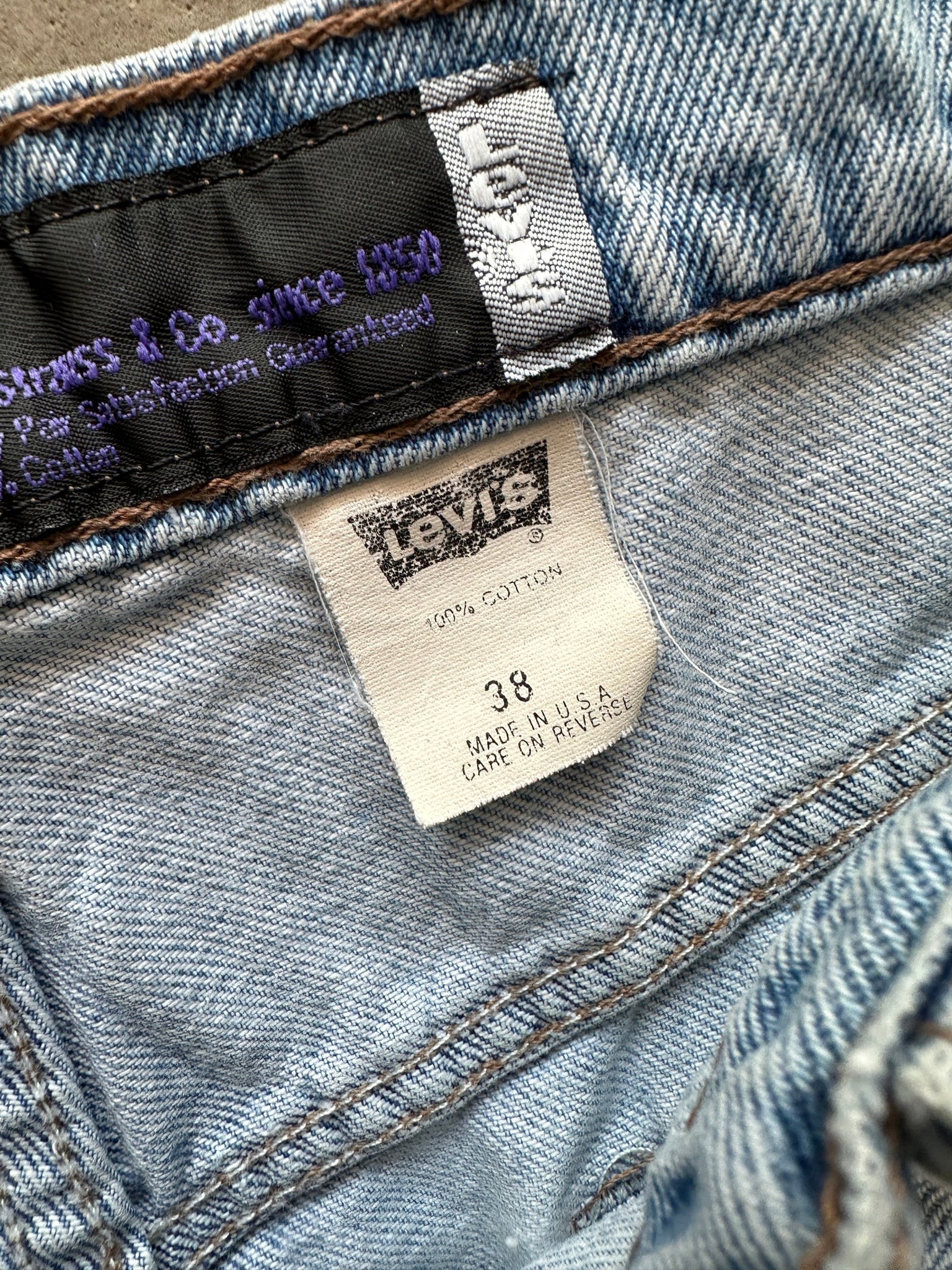 1991 Levi's Silver Tab Baggy Shorts - 38