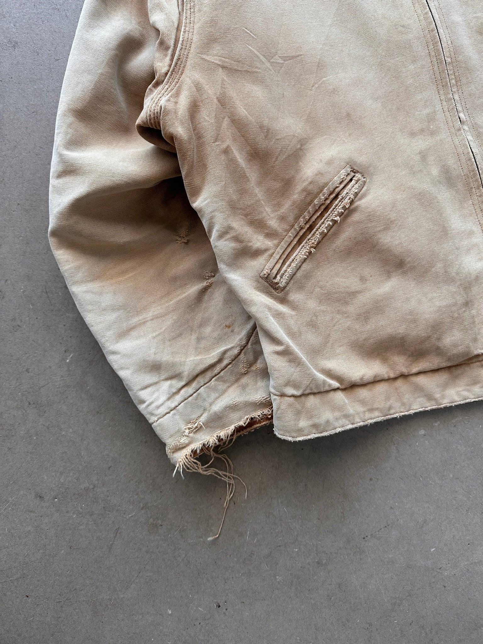 1990’s Carhartt Detroit Jacket - L