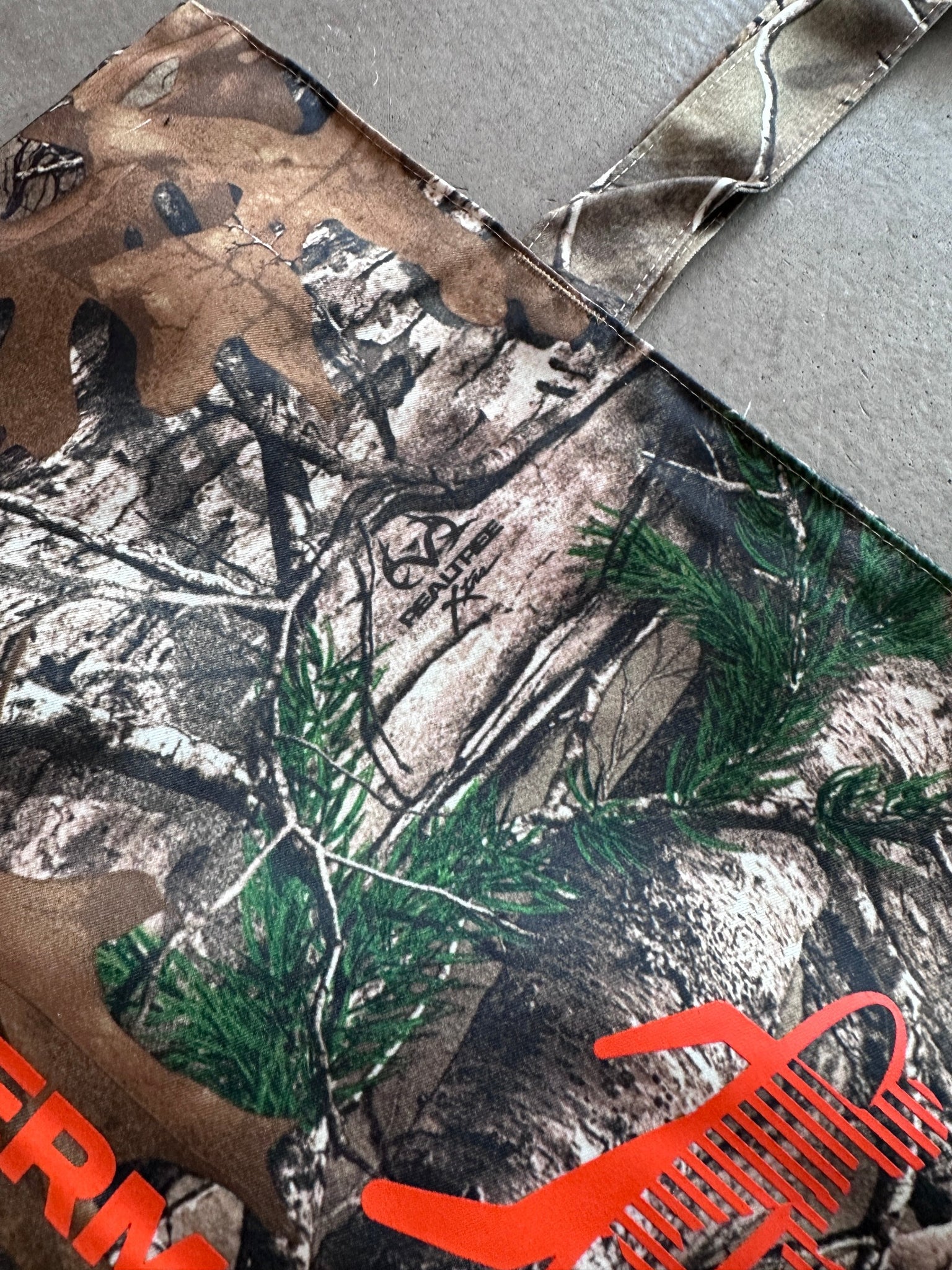 Permanent Orbit Realtree Camo Tote