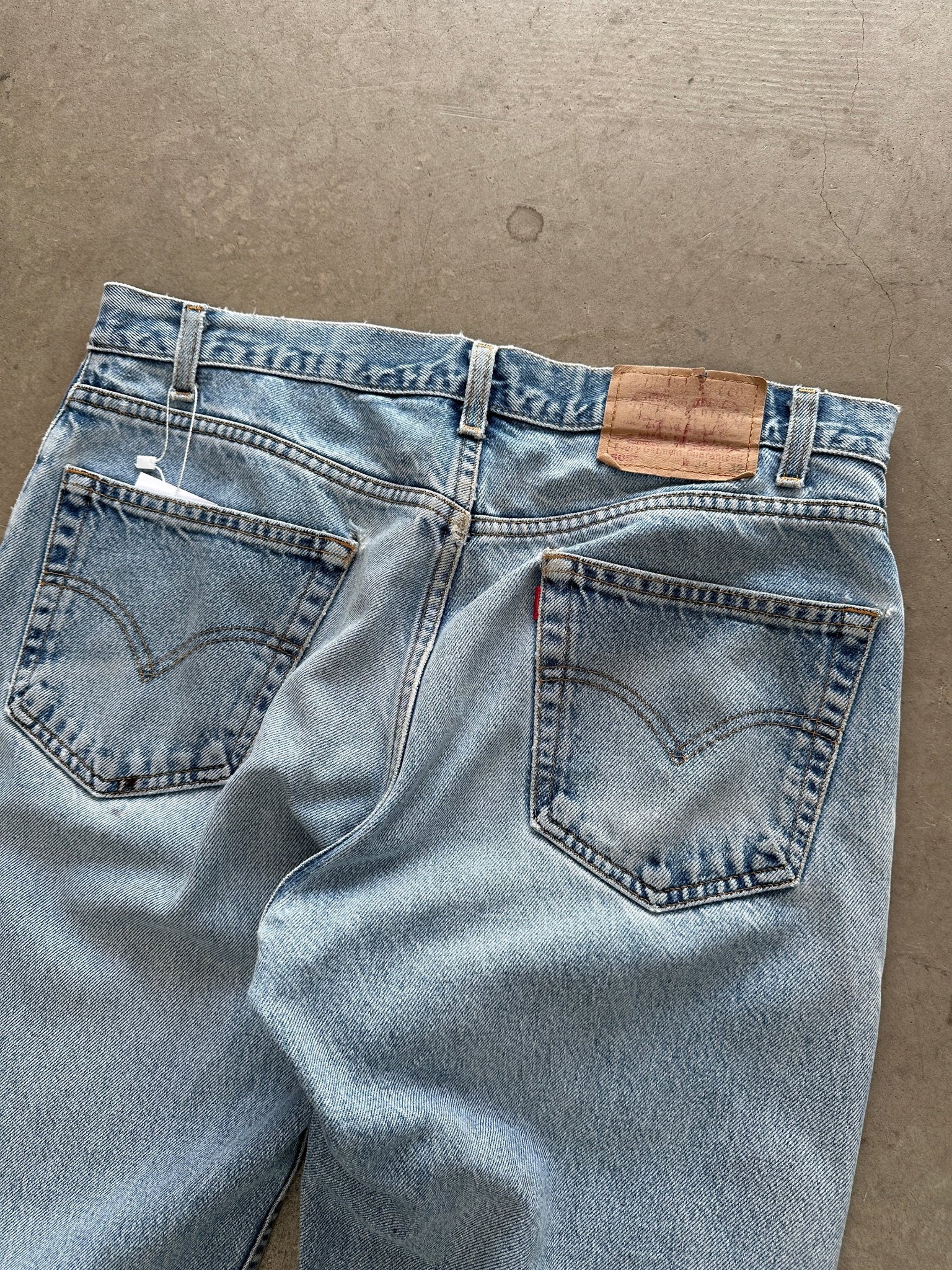 1990's Levi's Repaired 505 Jeans - 35 x 32