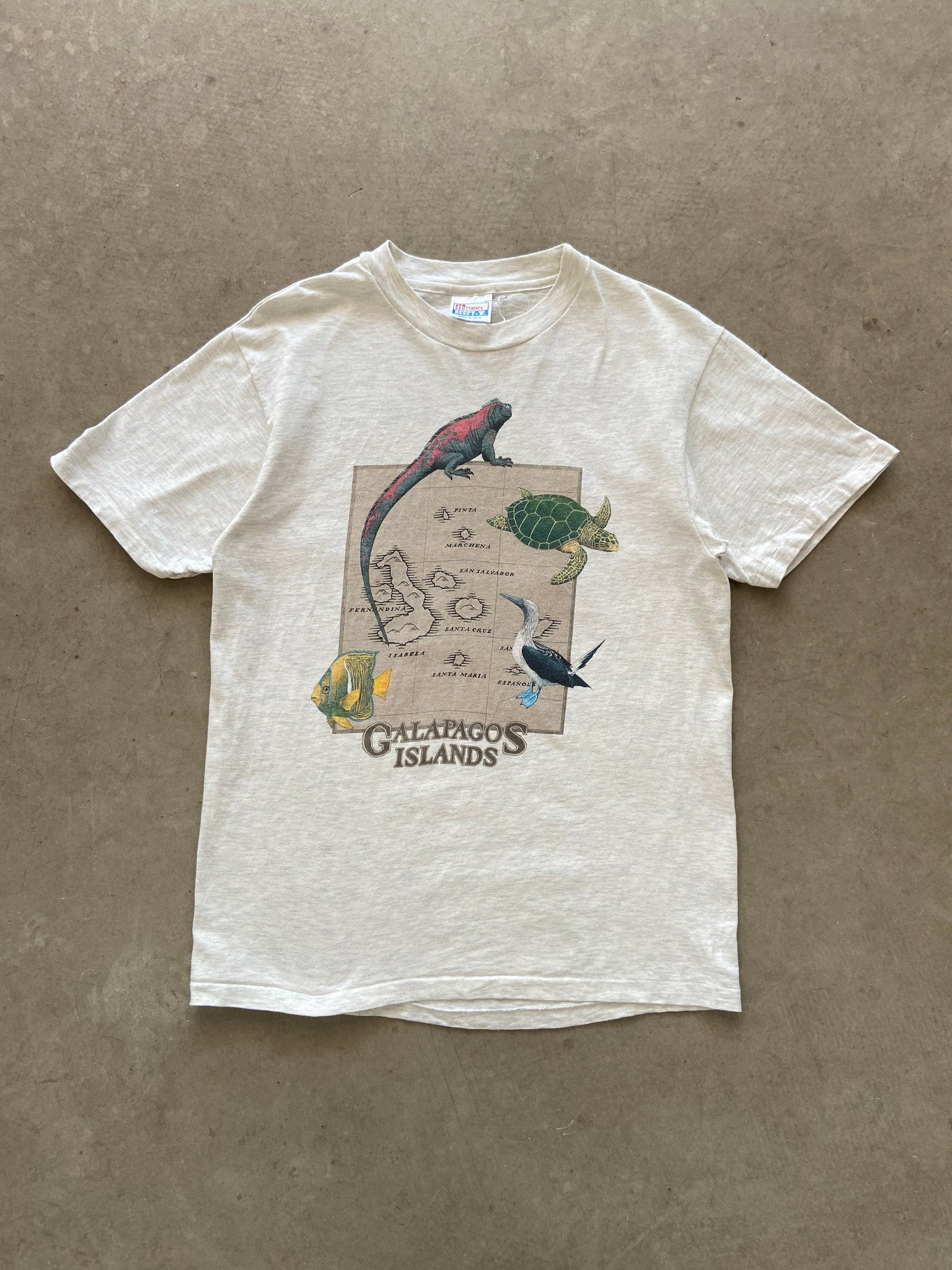 1990's Galapagos Islands T-Shirt - M