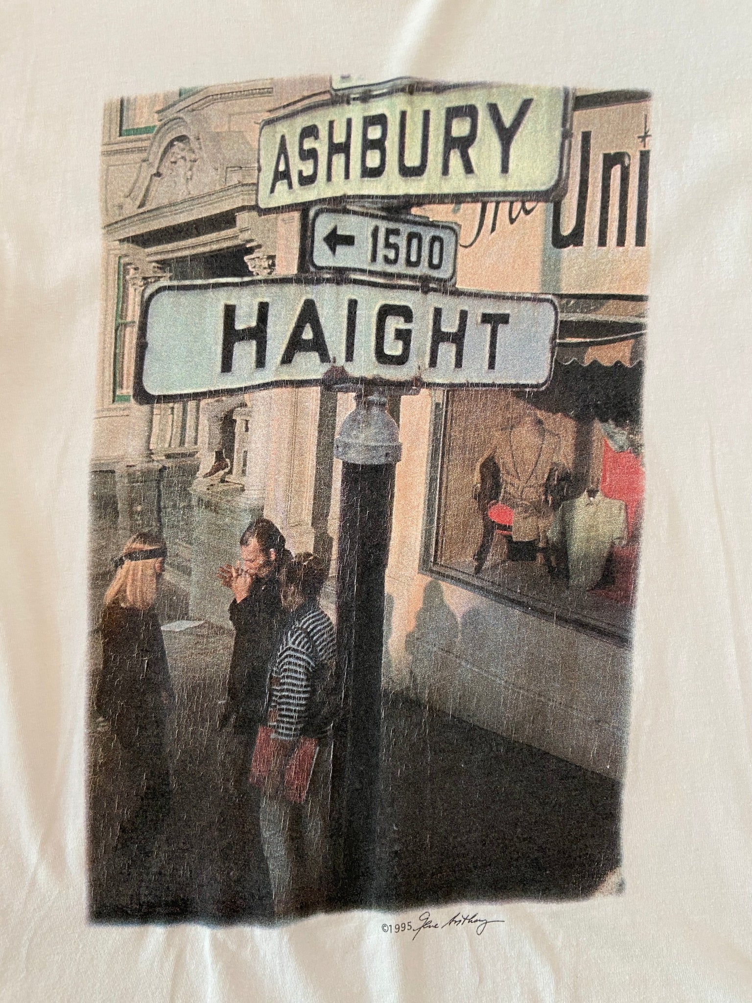 1995 Ashbury and Haight T-shirt - L
