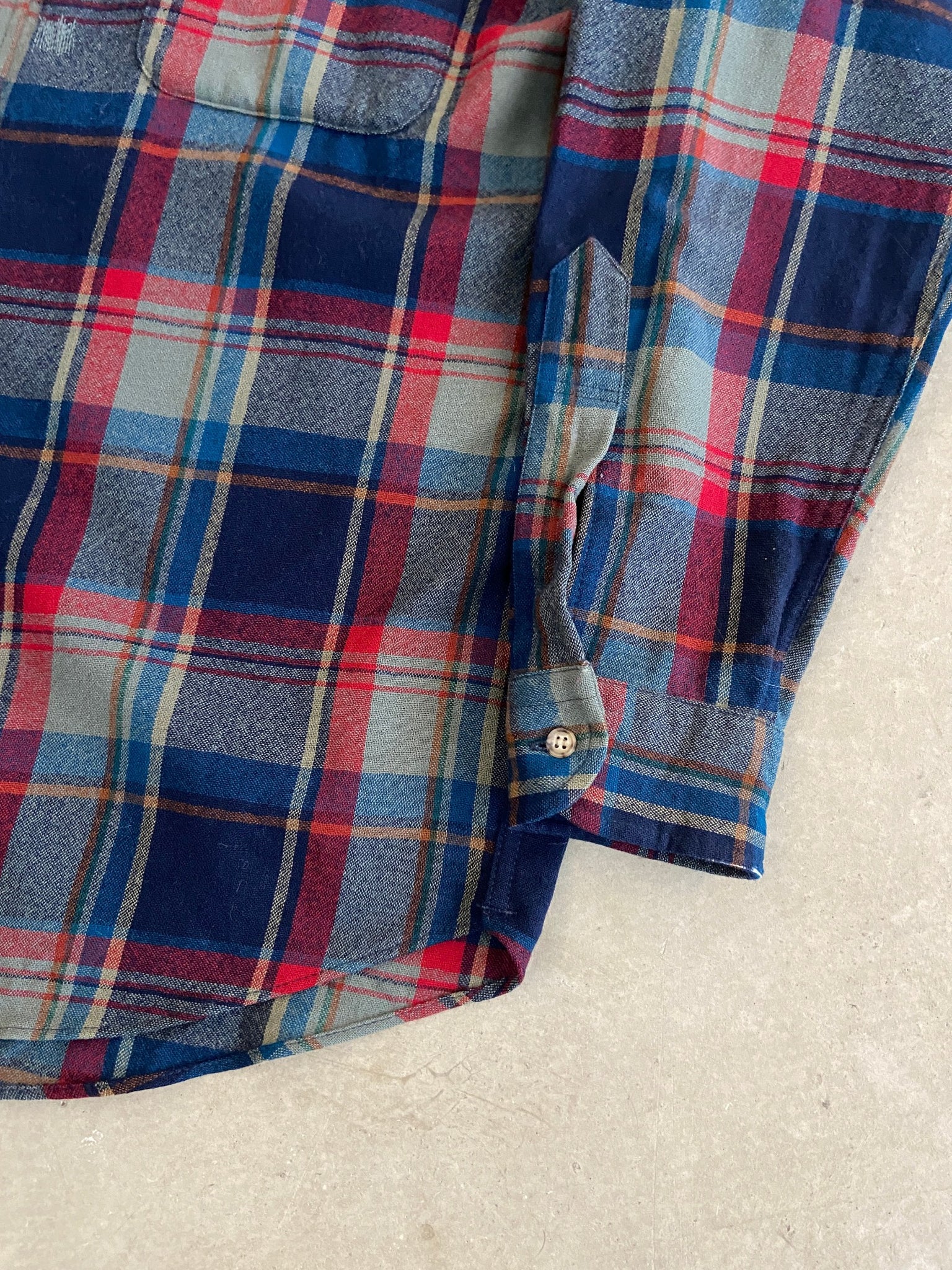 Pendleton Lodge Shirt - L